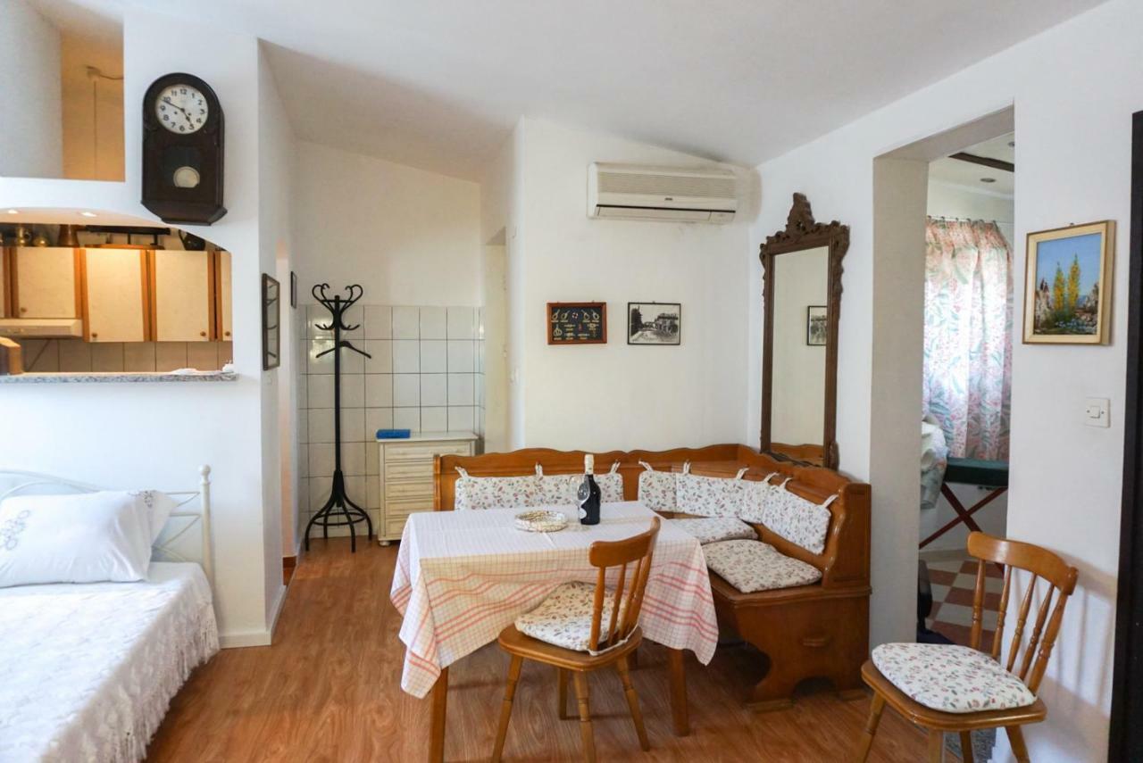 Sonja Apartment เปรมันตูรา ภายนอก รูปภาพ