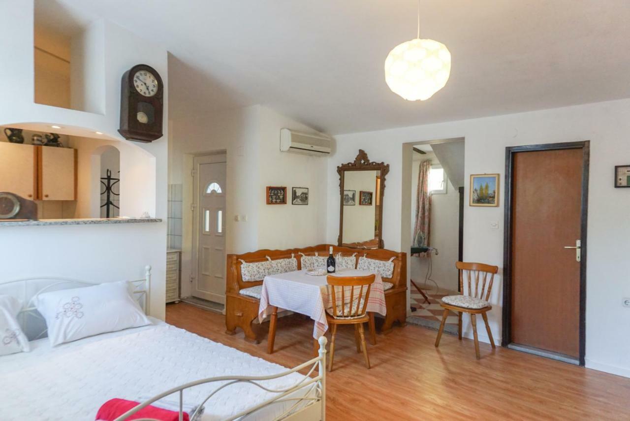 Sonja Apartment เปรมันตูรา ภายนอก รูปภาพ