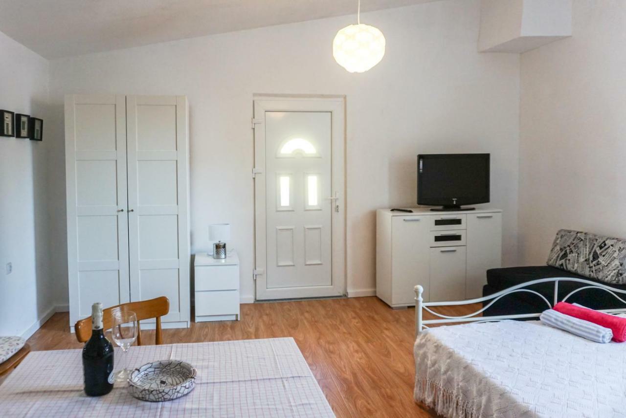 Sonja Apartment เปรมันตูรา ภายนอก รูปภาพ